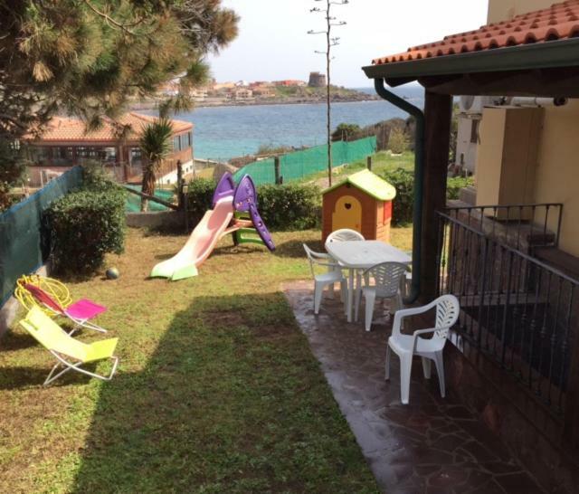 La Baia Casa Vacanze-Seminterrato Portoscuso Exterior photo